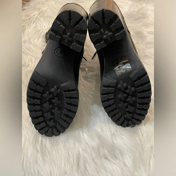 Michael Kors RARE Bastian black leather lace-up heeled ankle boots 8M - Picture 12 of 15